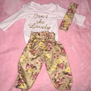 Baby girl 3 piece outfit